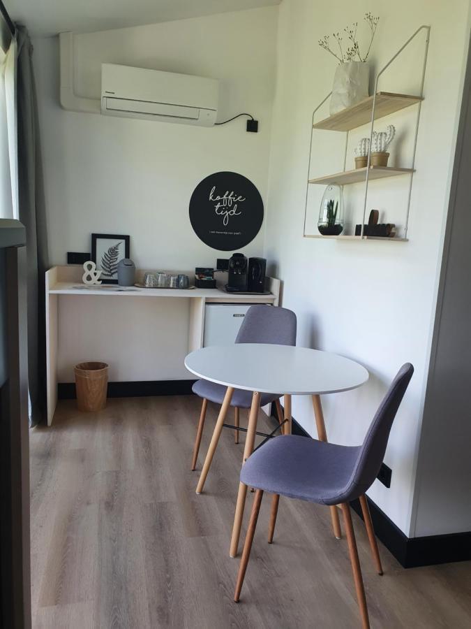 Hippe Schuur Acomodação com café da manhã Tytsjerk Exterior foto